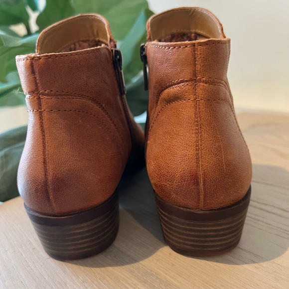 Lucky Brand Women's Basel Ankle Bootie in Toffee size 8.5 Like new! - Picture 4 of 8
